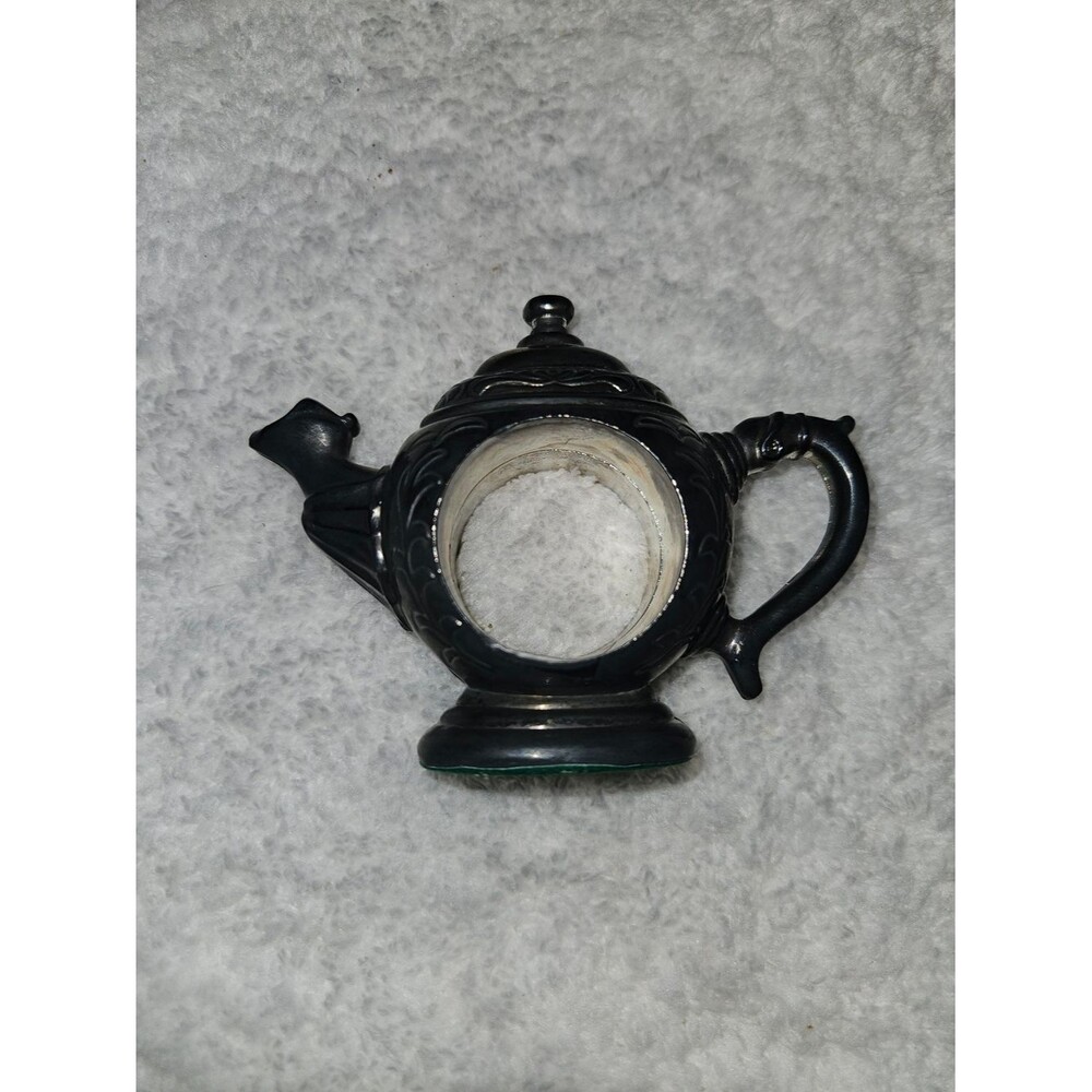 Godlinger Vintage Velvet Box with Four Silver Plated Teapot Napkin Holders - Picture 8 of 11